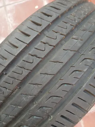 Neumático 205/55/16