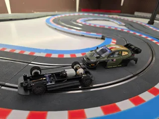 Scalextric Toyota Yaris Bertelli