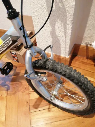 Bicicleta infantil amarilla MOUNT GAMBIER