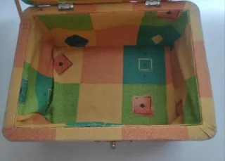 REGALO Costurero de tela y mimbre multicolor