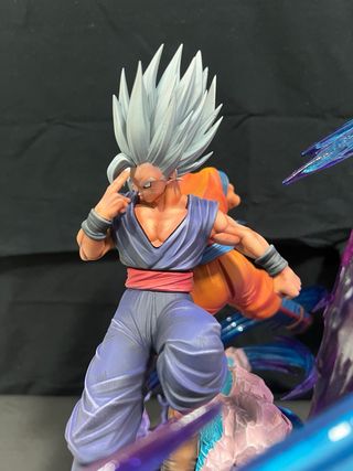 Estatua Goku UI & Gohan Beast