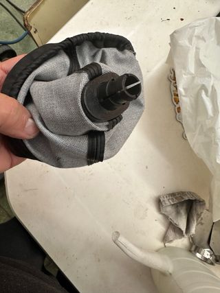 Pomo Mercedes Clase A y otros con funda