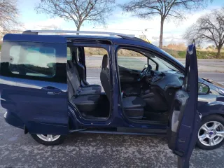 Ford Tourneo Courier 2017