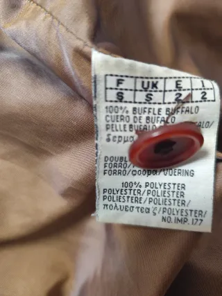 Chaqueta de piel de búfalo entallada