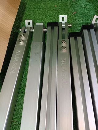 NuaSol - Soporte angular balcón 2 módulos solares