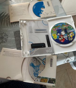 Nintendo Wii con juegos y accesorios