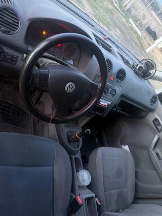 Volkswagen Caddy 2006