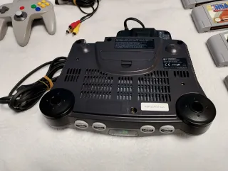 Nintendo 64  + 4 Juegos