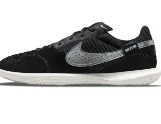 Zapatillas Nike Futbol Sala Negras y Plateadas