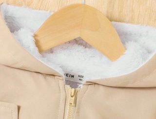 Chaqueta bebé forrada con capucha