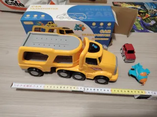 Camion Trasportatore Doppio Ponte Giocattolo