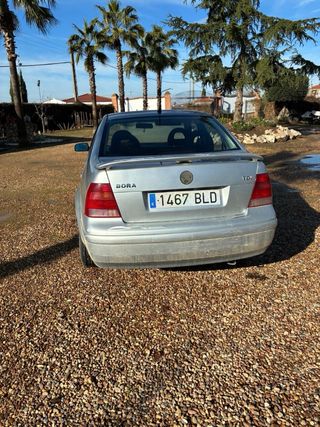 Volkswagen Bora 2002