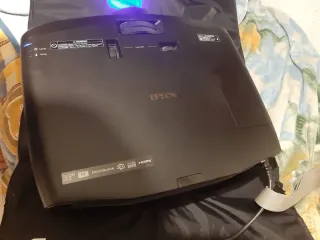 Proyector Epson casi nuevo