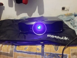 Proyector Epson casi nuevo