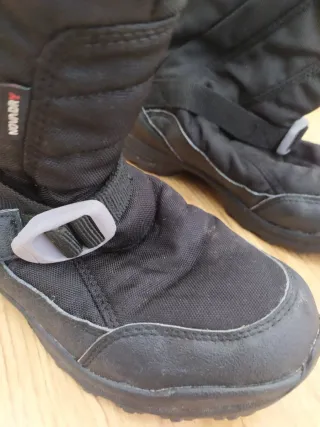 Botas / descansos de nieve Decathlon Talla 35. Neg