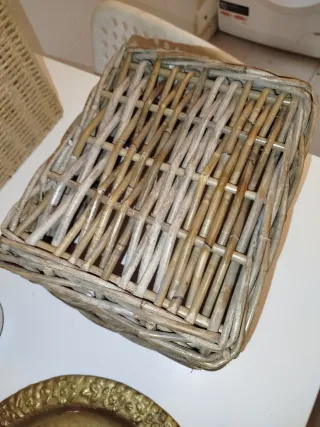 2 Cestas y 2 Bandejas Decorativas