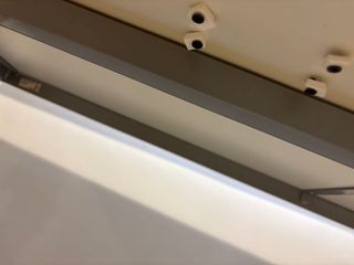 Mesa de oficina blanca