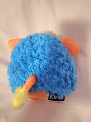 Furby Azul-Naranja de Famosa
