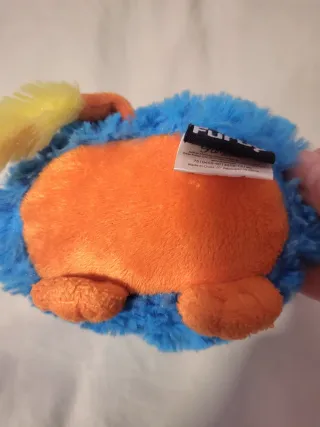 Furby Azul-Naranja de Famosa
