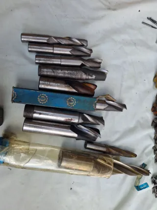 Lote de fresas para metal