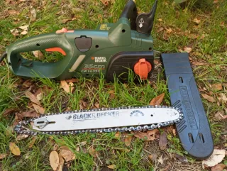 Motosierra Eléctrica Black & Decker