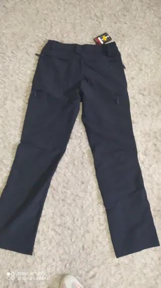 Pantalones azul marino nuevos