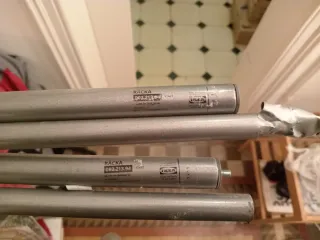 Barra Cortina Extensible IKEA RÄCKA Negra+soportes