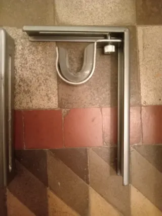 Barra Cortina Extensible IKEA RÄCKA Negra+soportes