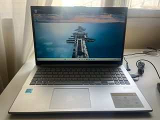 Portátil ASUS Vivobook Go 14/15 Grigio/Argento