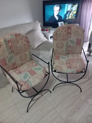 Conjunto sillones forja hierro estilo modernista