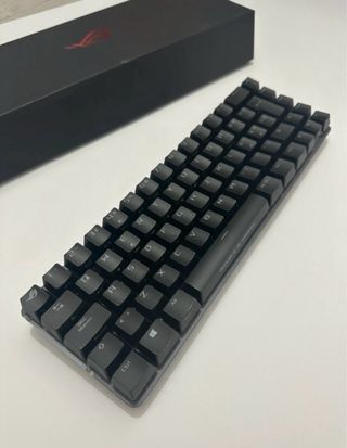 Tastiera Gaming Asus ROG Falchion Ace