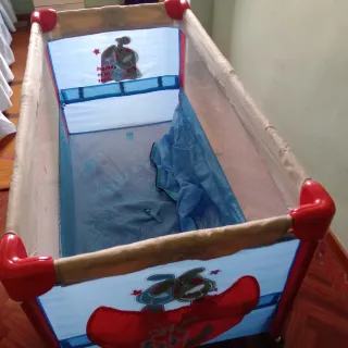 Cuna de viaje para bebé