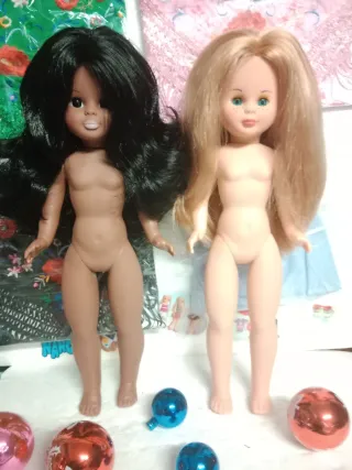 2 muñecas de colección copias Nancy clásica nueva