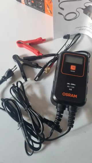Caricabatterie OSRAM BATTERYcharge 904