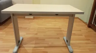 Mesa auxiliar oficina