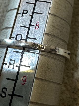 Anel Prata Marcassites con sello