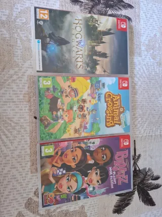 Lote Nintendo Switch Lite +3 juegos incluidos