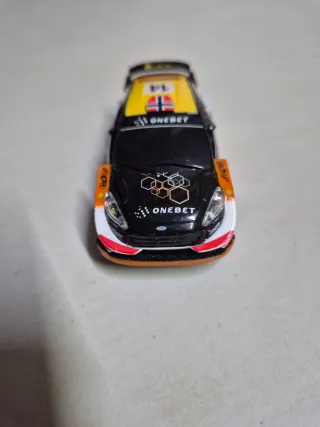 Scalextric Ford Fiesta Rally