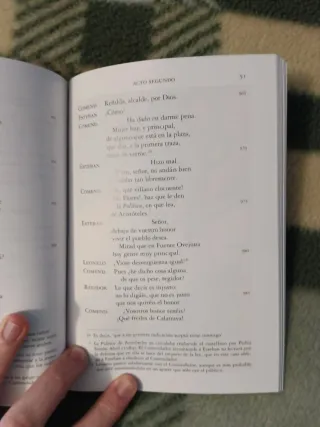 Fuente Ovejuna (Clasicos Hispanicos) (Spanish E...