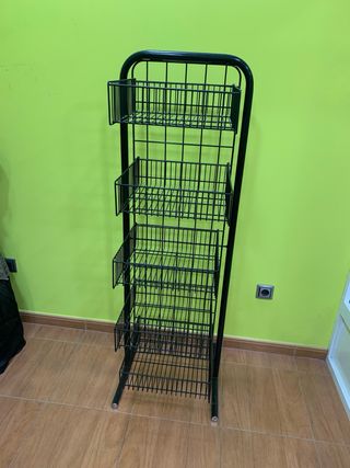 Lote expositores metálicos y expositores con cesta