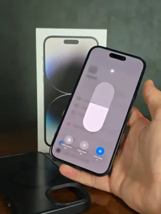 iPhone 15 de 256GB Negro Impoluto