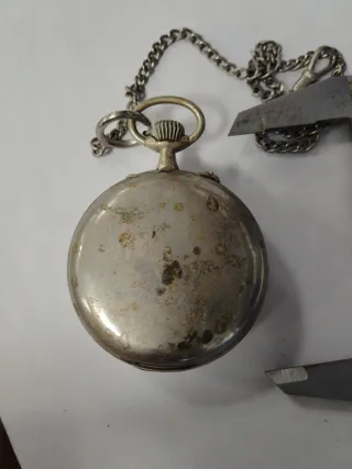 Reloj de bolsillo antiguo Fanfar