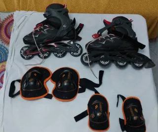 Patines en línea y protecciones infantiles