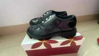 Zapatos charol niña negros T.33