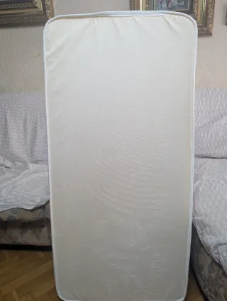 Cuna de viaje Disney plegable con colchón y funda