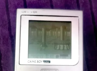 Nintendo Game Boy Pocket Plata + Juego