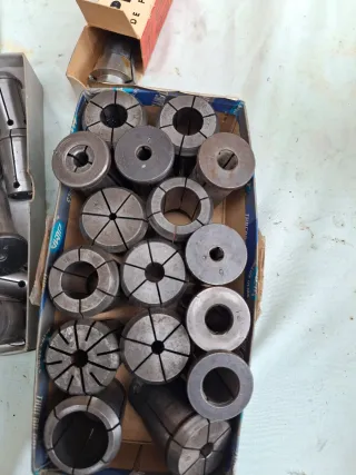 Lote pinzas y portaherramientas torno