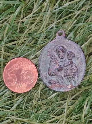 Medalla religiosa antigua San José