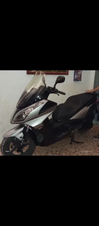 Salpicadero Kymco Superdink 125i 2012