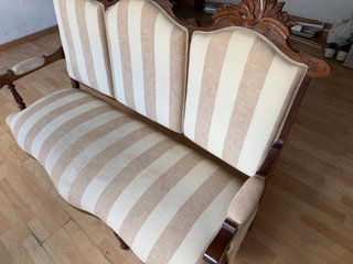 Conjunto de Muebles: Sofá, 2 Sillones y 6 Sillas